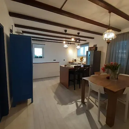 Apartment Dile Sukosan