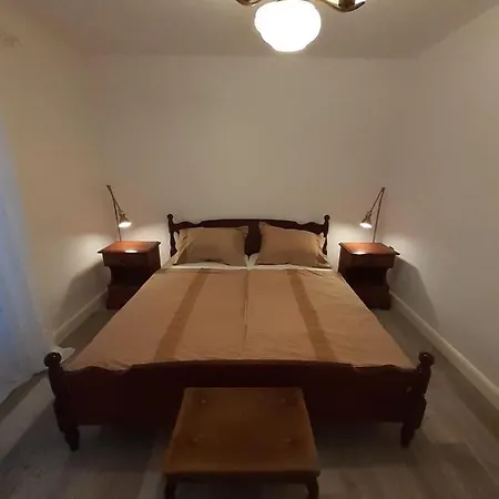 Apartment Dile