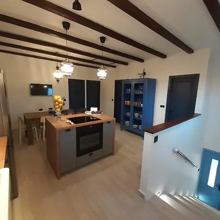 Dile Apartment *